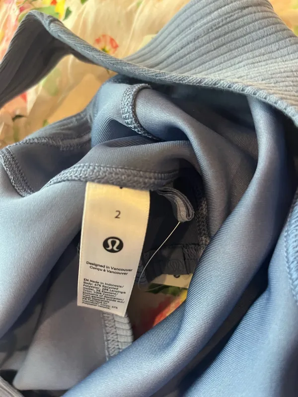 Lululemon Tank Softstreme Ribbed Cropped - Image 7