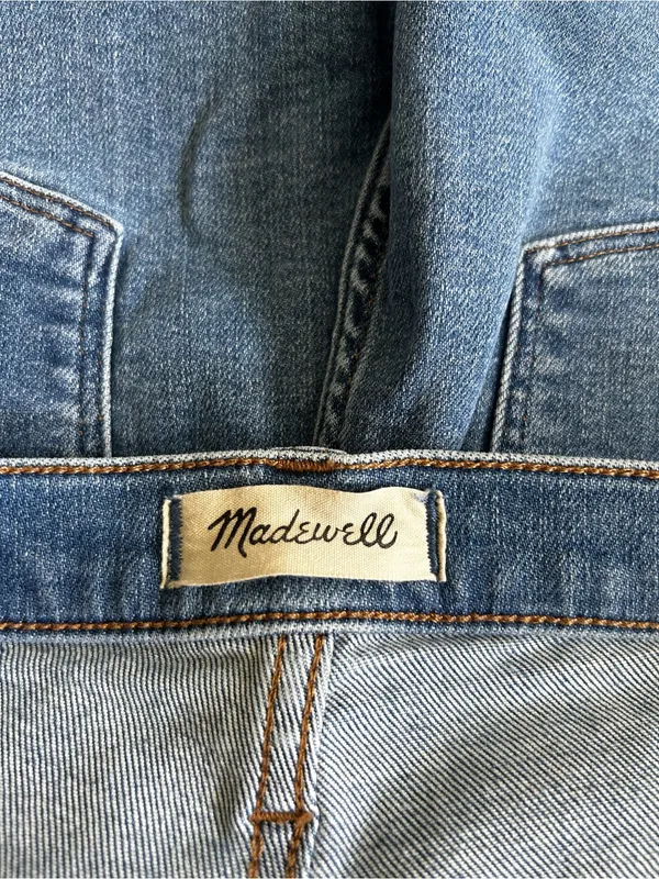 Madewell Cali Demi-Boot Jeans in Dorrance Wash:‎ TENCEL™ Denim Edition Size 31 - Image 3