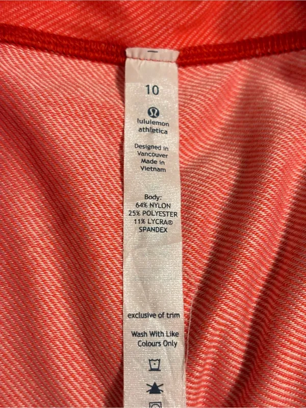 Lululemon Athletica Size 10 Coral Pink Cropped Yoga Leggings Capri Pants - Image 2