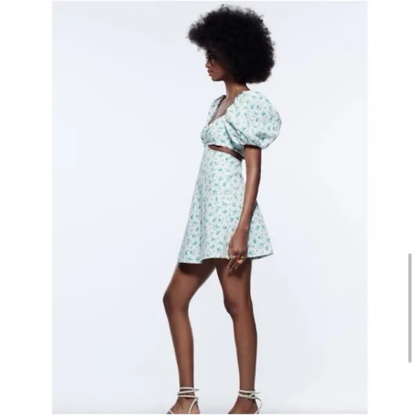 Zara White and Blue Floral Puff Sleeve Mini Dress - Image 4
