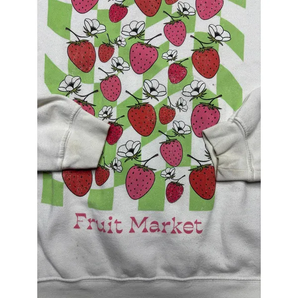 Golden Hour Strawberry Floral Fruit Market White Light Pullover Sweater Medium - Image 4