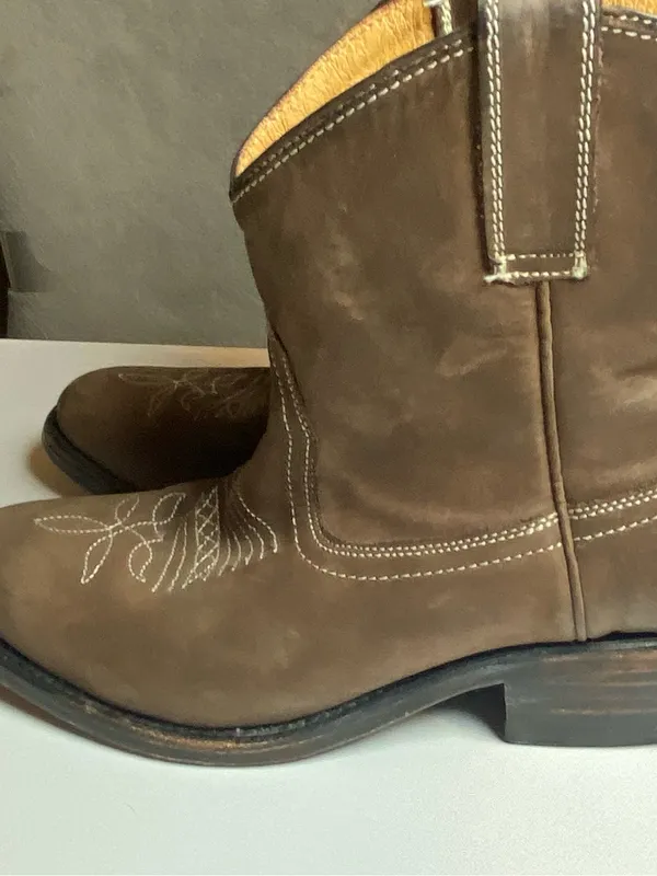 miz mooz carlitos Brown Leather Western Ankle Boots Embroidered Toe worn look 6 - Image 11