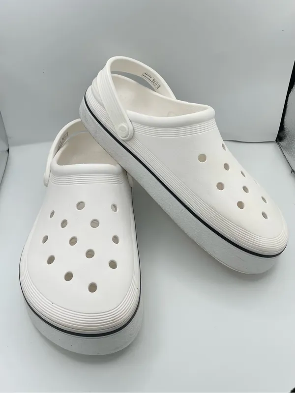 Crocs unisex off court platform white clogs sandals W12/M10 - Image 7