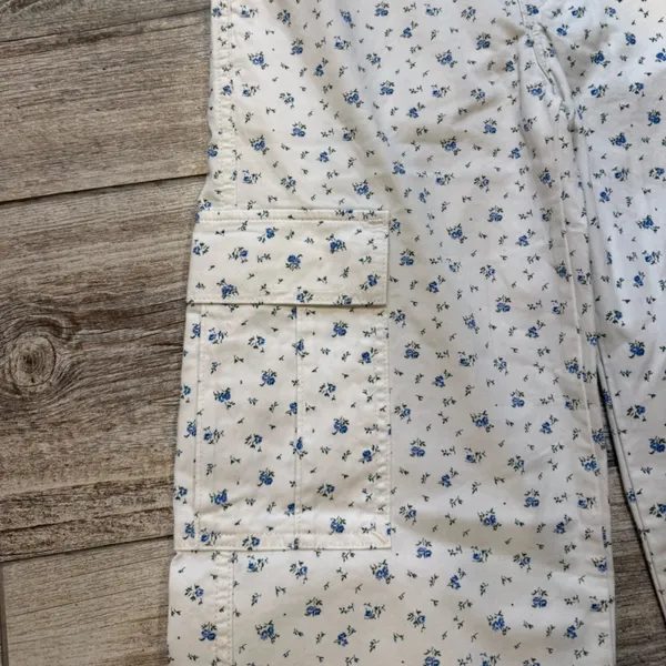 Levi’s Floral 94’ Baggy Cargo Pants - Image 3