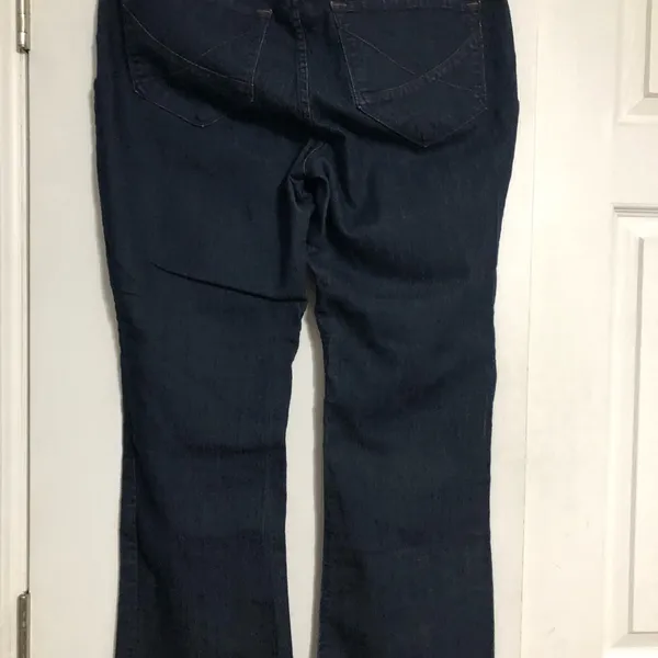 NYDJ bootcut dark wash jeans women’s‎ size 14WP. Dark wash double belt loops - Image 13