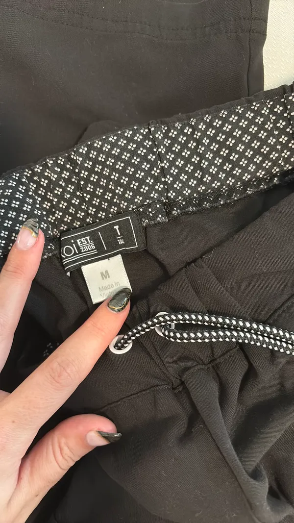 koi scrub pants Black Size M - Image 2