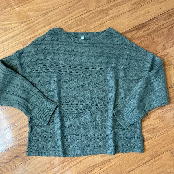 NEW Women Cable Knit Batwing Sweater - Image 6