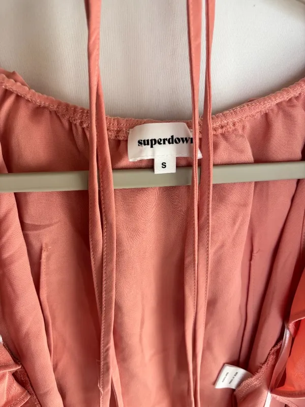 Superdown Cynthia wrap top in peach (size S) - Image 4