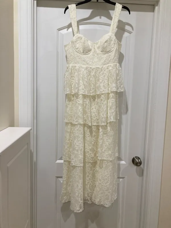 Yumi Kim Cream Tiered Lace Maxi Dress - Image 6