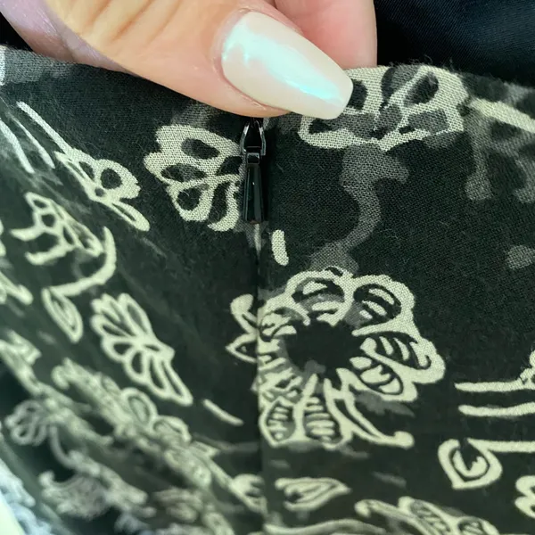 Halter patterned maxi dress - Image 4