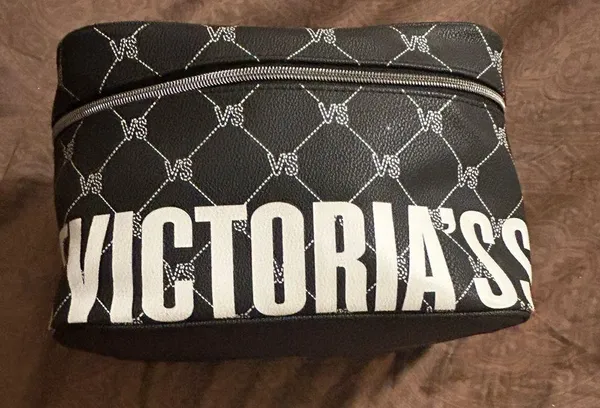 Victoria's Secret beauty bag - Image 2