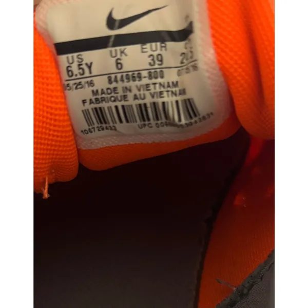 Neon Orange/Gray Nike 6.5y Lunarstelos Running Shoes - Image 5