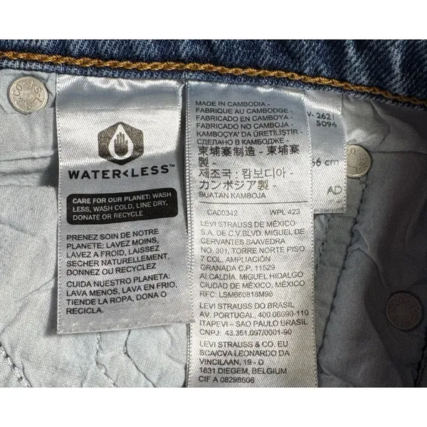 Levi's Premium Blue Medium Wash Wedgie Straight Leg Denim‎ Jeans Women's Size 26 - Image 6