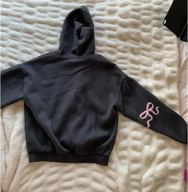 Edikted gray and pink bow hoodie - Image 2