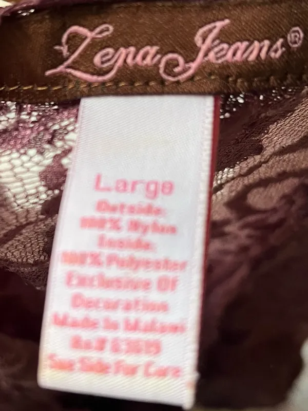 American Vintage Vintage y2k early 2000s Lace Tie-Front Long Sleeve Top in Dusty Plum - Image 2