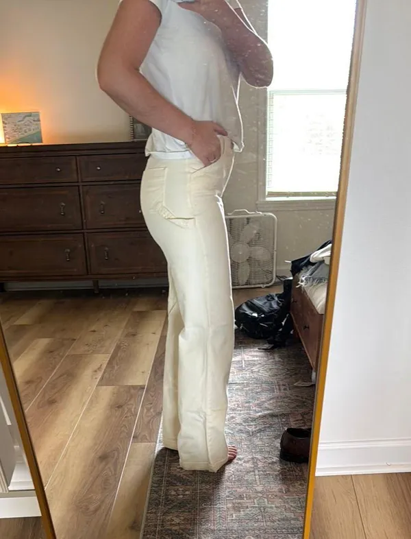 No Boundaries Cream cargo Jeans - Image 2