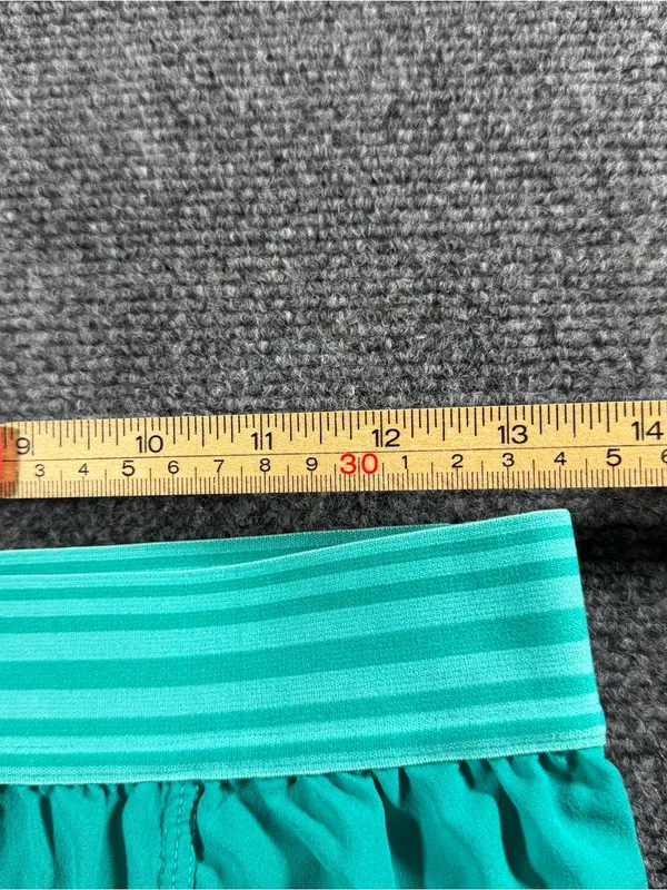 Saucony Women's Athletic Running Shorts Turquoise Size Small “Faster Than You” - Image 8