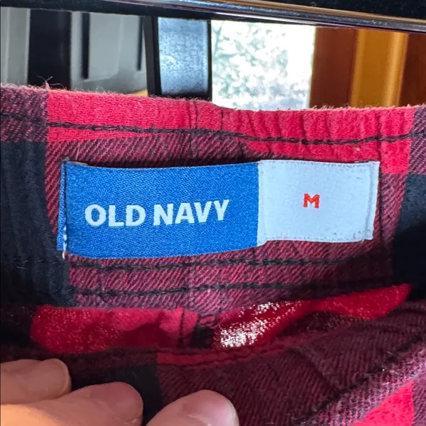 Old Navy Red & Black Buffalo Plaid Flannel Pajama Pants | Unisex | Size Medium - Image 4