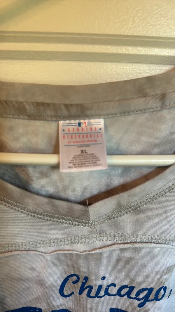 Genuine Merchandise Cubs shirt - Image 3