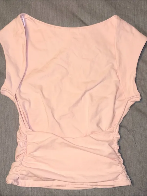 Garage SuperSoft Ruched Back Top Small Light Pink, Open Back Cap/Short Sleeve - Image 4