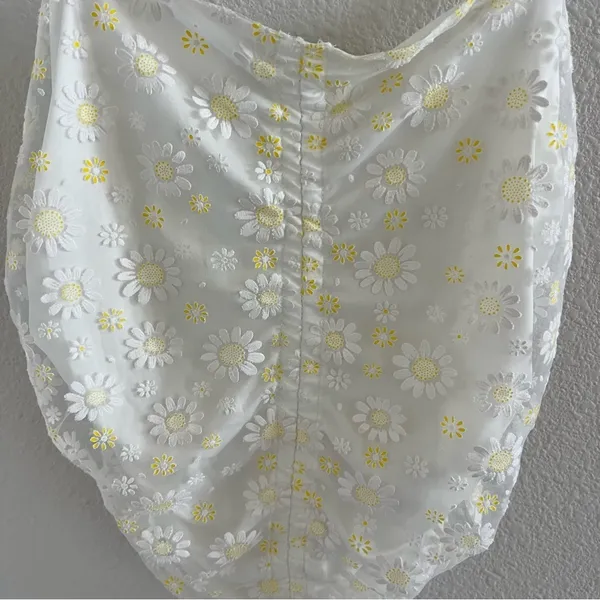 Zara White Ruched Draped Daisy Floral Cami Top Daisy Medium - Image 3
