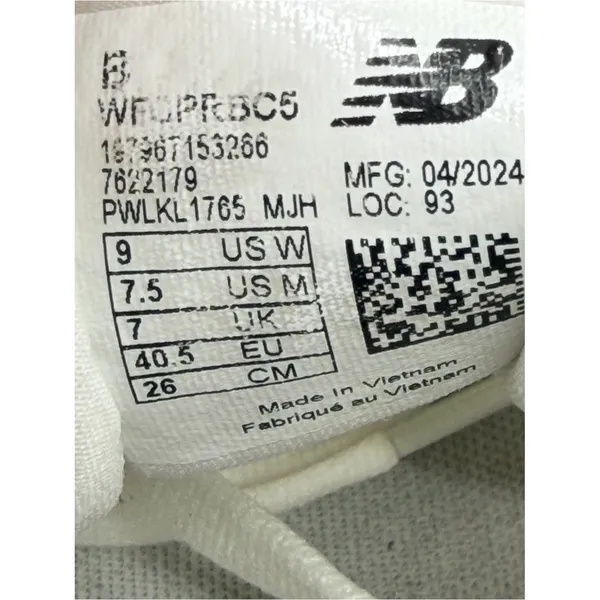 New Balance FuelCell Propel v4 Boston College White Gold Maroon Running Shoes - Image 11