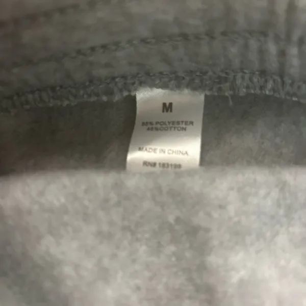 Shorts Gray Athletic Shorts with Elastic Waistband and Fleece Texture Medium - Image 3
