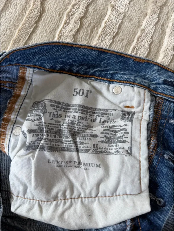 Levi’s Blue Jeans 505 Straight Leg Women’s 25 Waist / 30 Length - Image 6