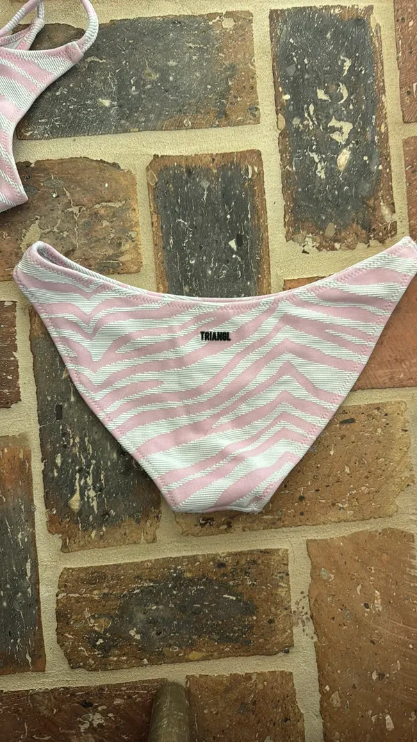 Triangl Bikini Set - Image 5