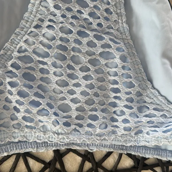 VIX Mesh Basic Bottom, Size Medium, $86 Blue - Image 6