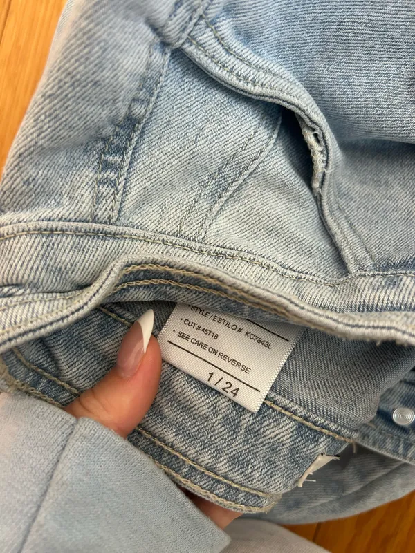 TJ Maxx Jeans - Image 3