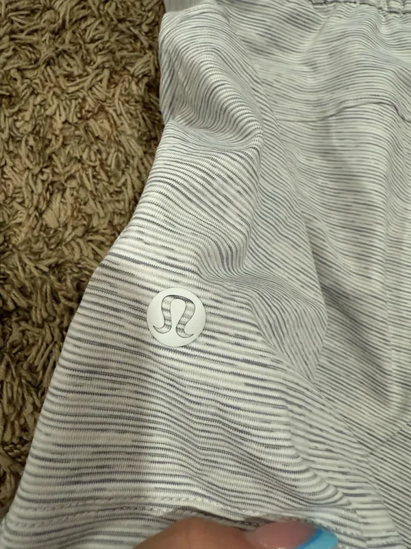 Lululemon On The Fly Shorts - Image 3