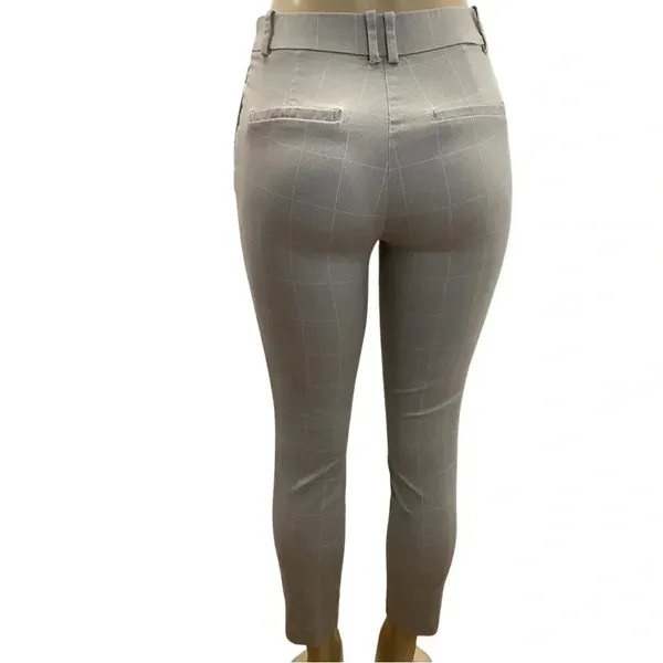 H & M Size 6 Flat Front With Elastic Band Crop Pants (Preowned) - Image 3