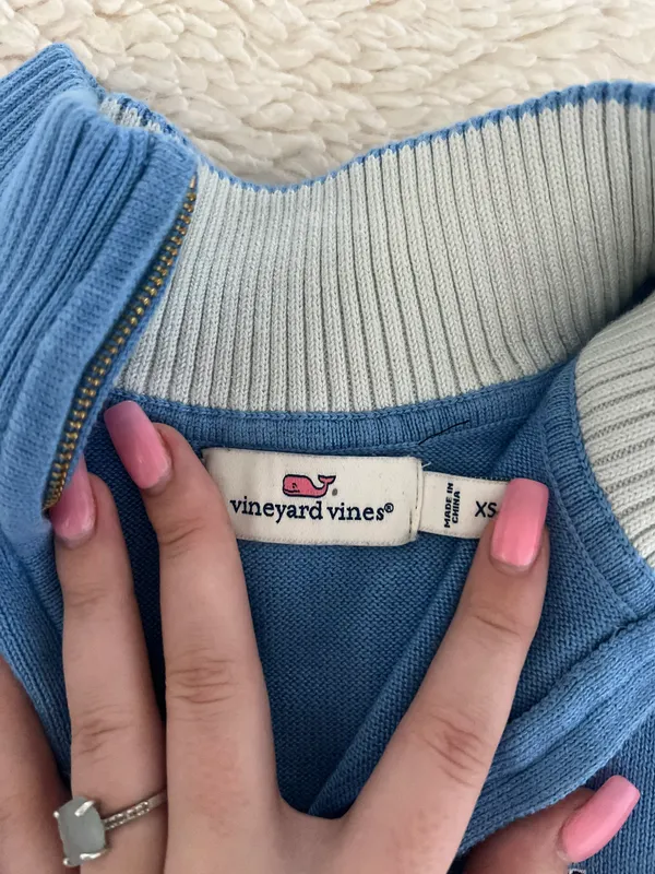 Vineyard Vines Quarter Zip Sweater - Image 3