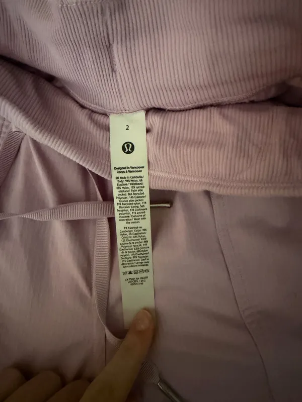 Lululemon Shorts - Image 4