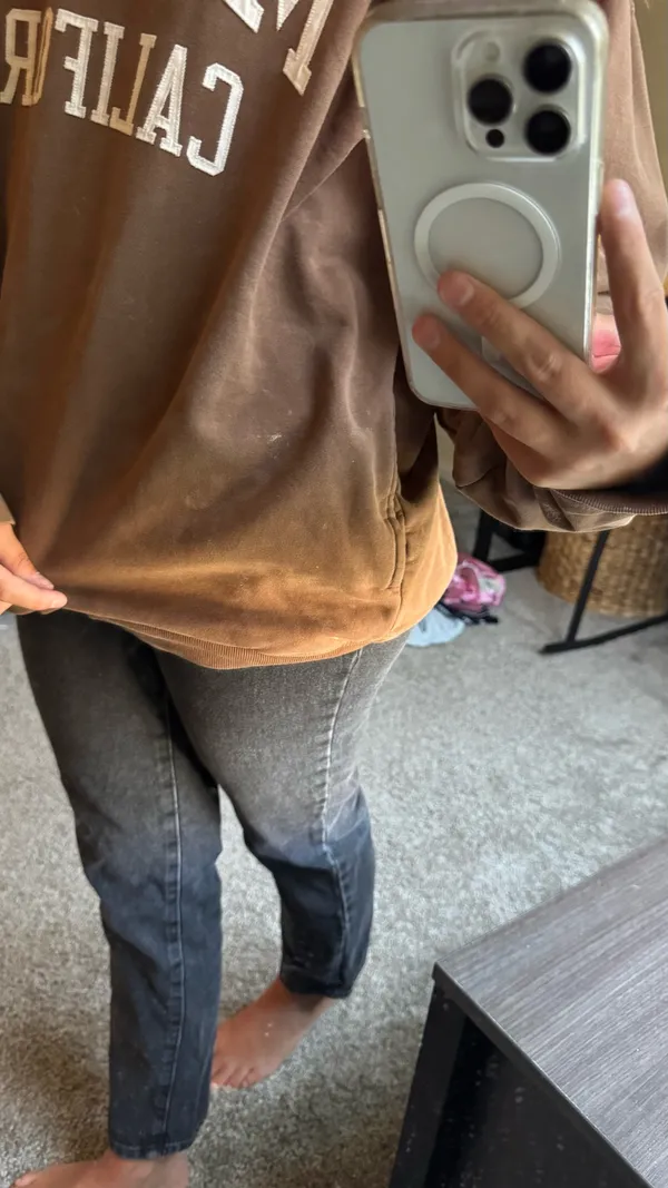 John Galt Brandy Melville Sweatshirt - Image 6