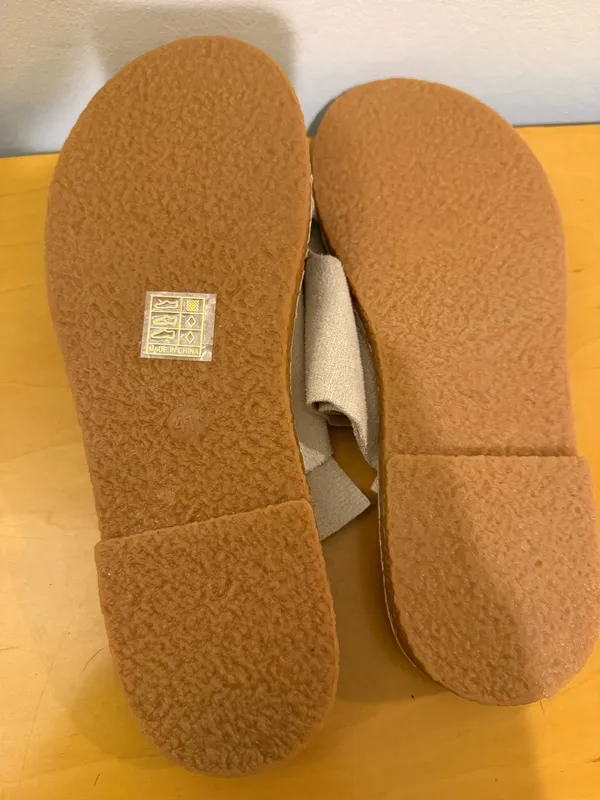 Women’s Tan Slide Sandals with Cream Knot - Image 4