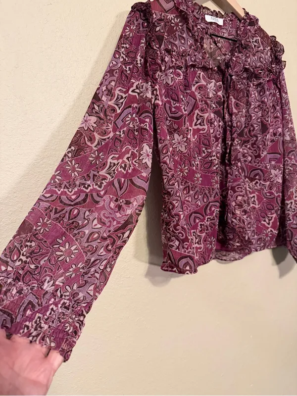 Avara Long Sleeve Purple Metallic Blouse Size Small - Image 2