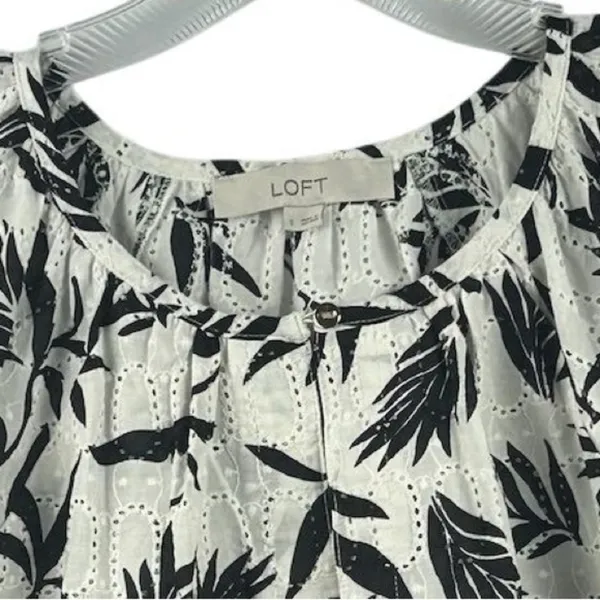 LOFT Women's Sleeveless Floral Eyelet Tank Top White Size S‎ Casual - Image 4
