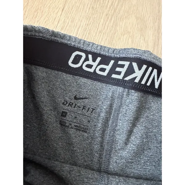 Nike Pro Dri-Fit Women's Training Shorts Size M Gray Elastic Waist Pull On - Image 4