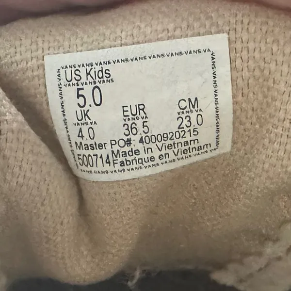 Vans -Corduroy - Image 5