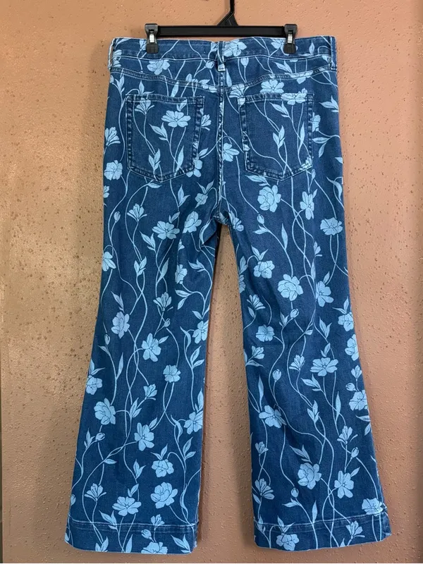 Torrid Belle Isle Aquinnah High Rise Flare Ankle Floral Jeans Blue 10 Tall NWT - Image 4