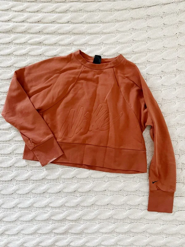 Nike Dri-FIT Rust Orange Pullover - Image 3