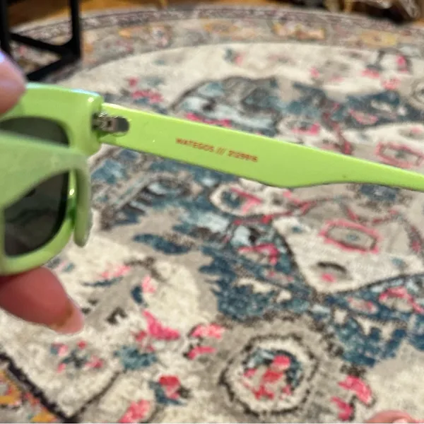 SOLID & STRIPED Wategos Le Specs Lime Sunglasses - Image 6