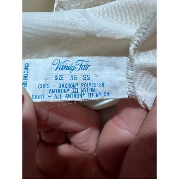 Vanity Fair vintage white maxi slip‎ nightgown size 36 cup Small - Image 3
