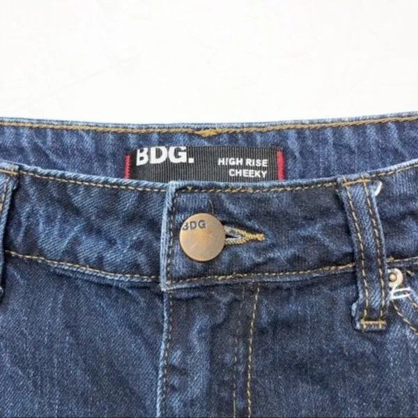 Urban Outfitter‎ Shorts - Image 3