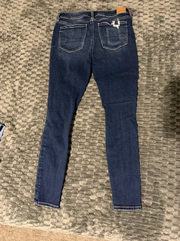 American Eagle Jeans - Image 2