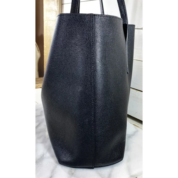 Fendi Textured Leather Logo Shopping Tote & Detachable Pouch - Image 6