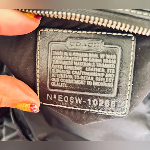 Coach Black Logo Crossbody Bag - Image 6