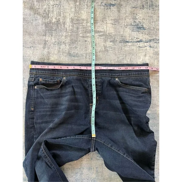 Levi's Levi Strauss Signature Dark Wash Totally Shaping Pull On Skinny Jeans 34 x 28 - Image 5